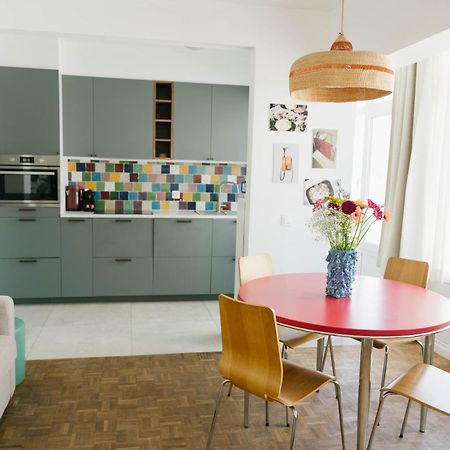 Centrally Located Apartment Close To The Beach Oostende Ngoại thất bức ảnh